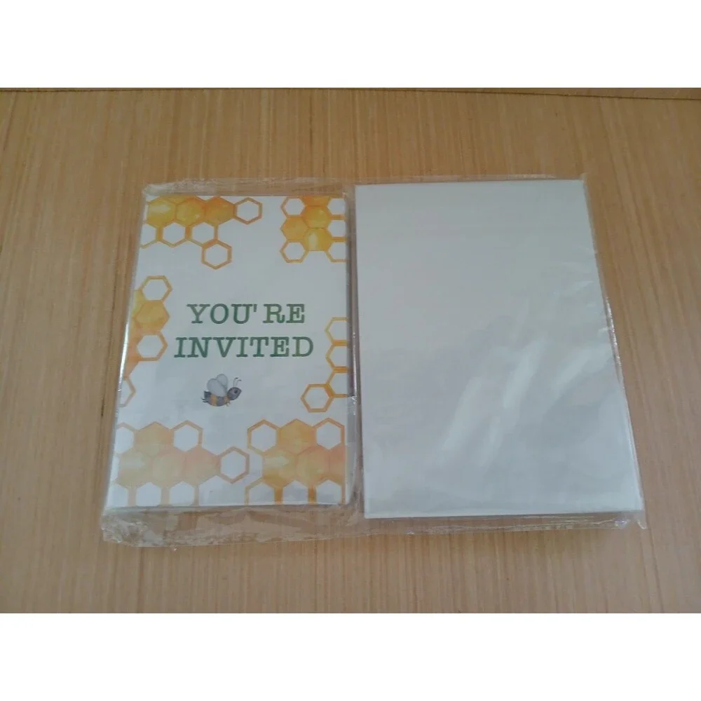 Baby's 1st Birthday Bumble Bee Invitation Cards 20 Cards & 20 Envelopes Included